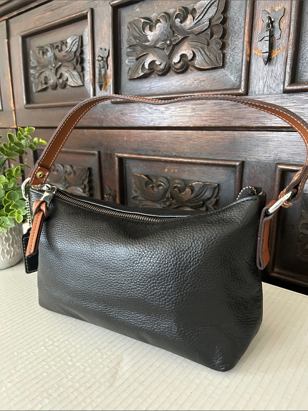 Black Leather Wristlet with Brown Strap - Picture 3 of 11